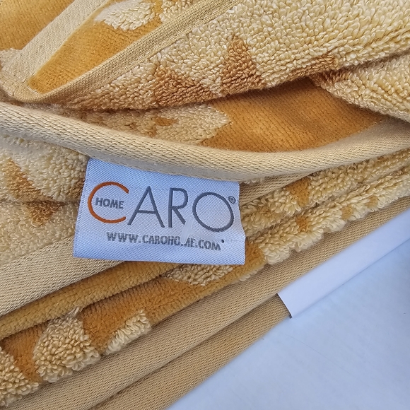 CARO Bath Towel Set 4 piece - Picture 8 of 16